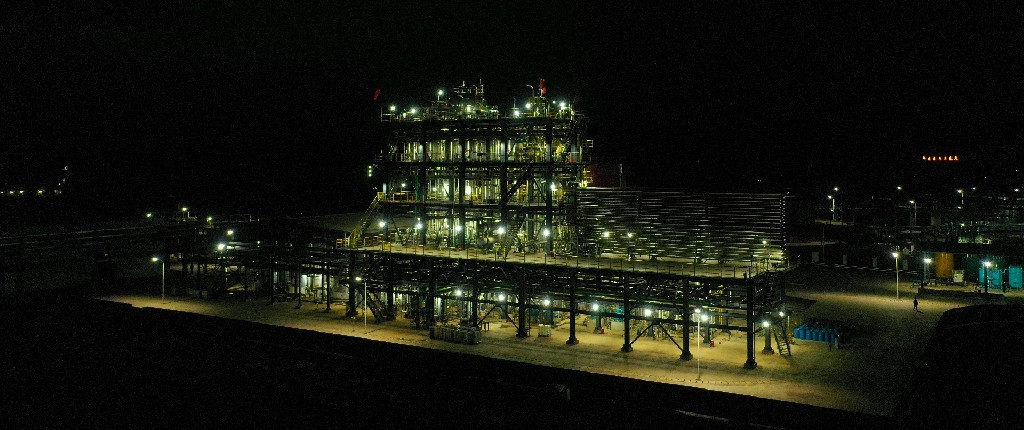 web【工业园区鸿鹏屹光夜景】20210327张昌明拍摄DJI_0796 [Web1920].jpg