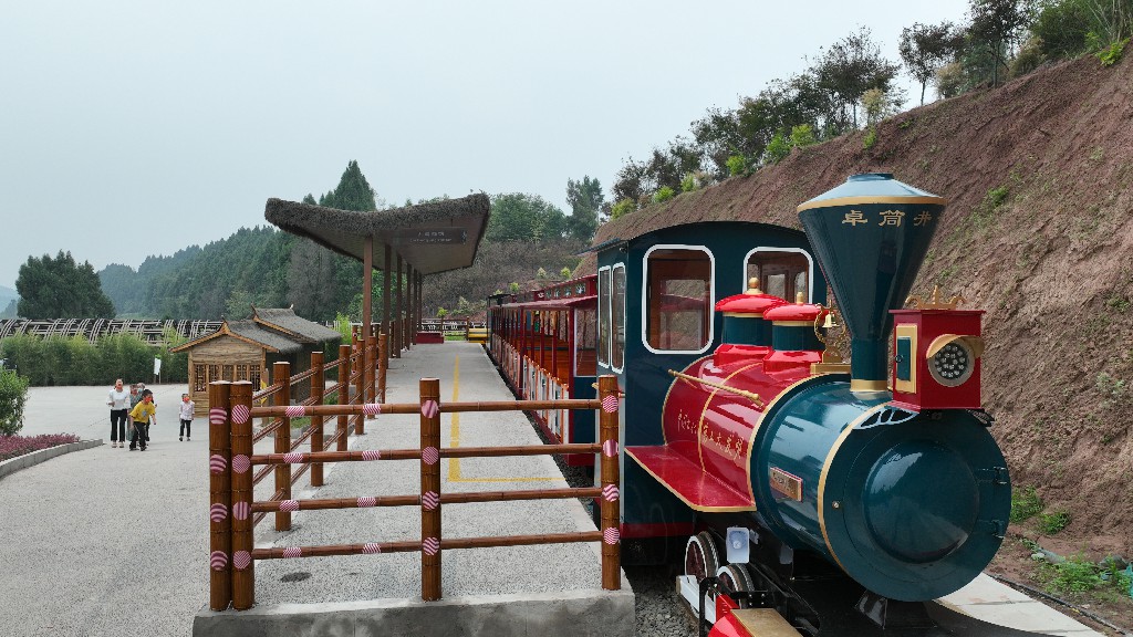 20221003宋井桃源小火车-拍摄张昌明DJI_0034.jpg