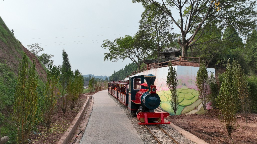 20221003宋井桃源小火车-拍摄张昌明DJI_0070.jpg