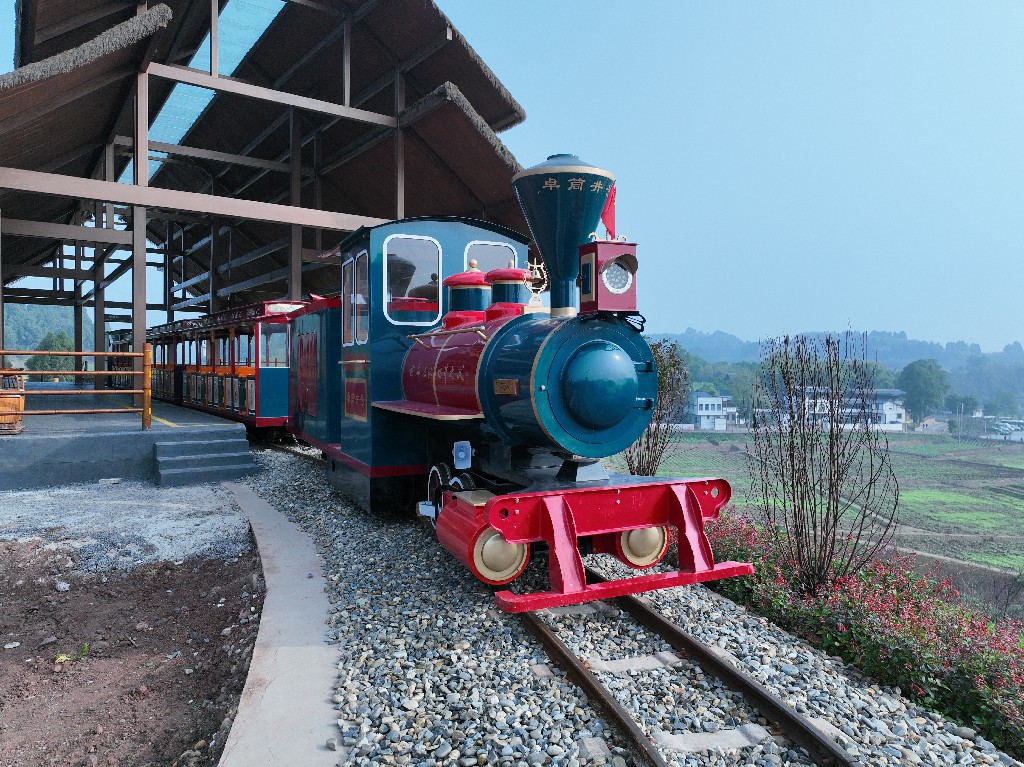20221125宋井桃源-小火车-拍摄张昌明DJI_0552.jpg