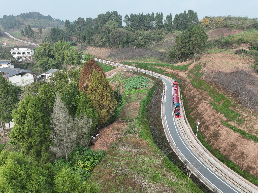 20221125宋井桃源-小火车-拍摄张昌明DJI_0572.jpg