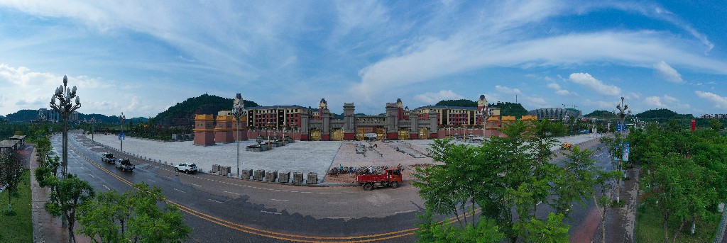 20210819文轩学院--拍摄张昌明webDJI_0146.jpg