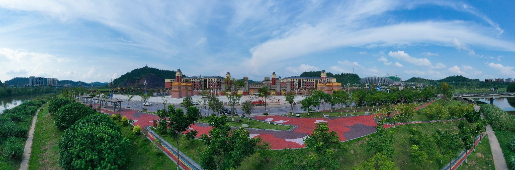 20210819文轩学院--拍摄张昌明webDJI_0147.jpg